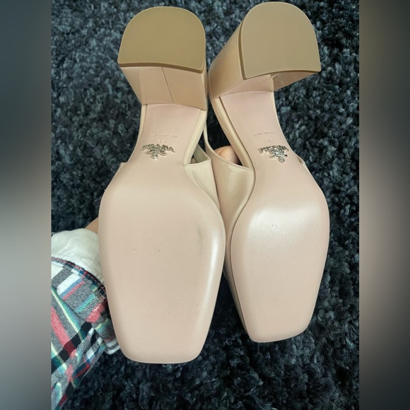 Prada patent leather slingback pumps size 36 - Picture 8 of 8